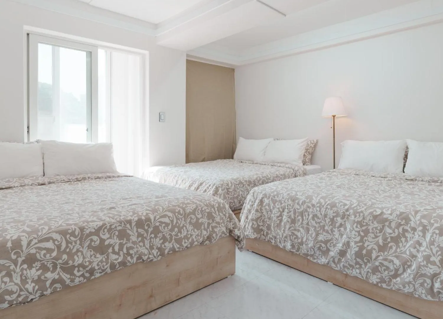 Seogyohuestay Seoul 0*,  South Korea